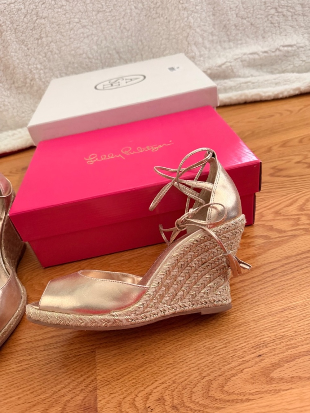 Lilly Pulitzer Aleena Wedge (8) - Picture 9 of 16